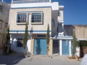 Coin de rue triplex , 3 appartements