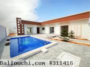 maison 07 pièces avec piscine et garage a vendre à Djerba