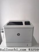 A VENDRE MATERIEL INFORMATIQUE EN TRES BON ETAT