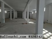 Magasins, dépôts Commerces et Locaux industriels 400 m²