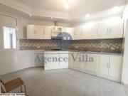 A louer un étage de villa s+3 A cité ettabek La Marsa