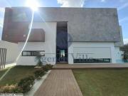 A vendre une Villa s+3 jamais habité tres haut standing à la soukra
