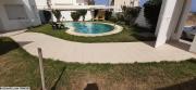 Jinan béni khiar ; villa avec piscine tous près de la plage.