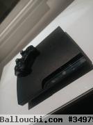 PS3 slim patché avec des jeux avec manette