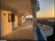 Une villa avec 4 garages et un studio à vendre 51355351