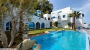 Villa LUXUEUSE(Réf: L2388)