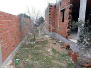 Maison inachevée à vendre à 180 MD 51355351