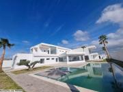 VILLA GRANDISOSE (Réf: V2639)