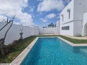 IMMENSE  VILLA CHADHA  ZONE CRAXI AVEC PISCINE