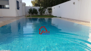 Yassmine Hammamet ; une Villa s+5 avec piscine avec un  appartements s+2 en extra