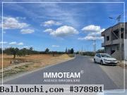 un terrain de 451m²