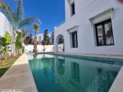 Villa LA ROSE BLANCHE (Réf: V2637)