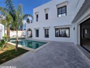 Villa LA ROSE BLANCHE (Réf: V2637)