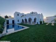 Villa NOVELLA(Réf: L2858)
