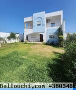 VILLA AZURE Hammamet Sud El Bessbassia AV1732