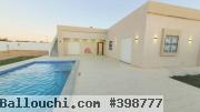 VILLA AVEC PISCINE À SIDI JMOUR DJERBA - RÉF V682