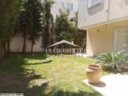 Villa S+4 avec studio indépendant à La Marsa  MVL1565