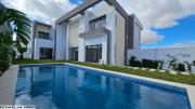 Villa GUZMANIA (Réf: V2732)