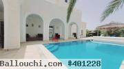 VILLA AVEC PISCINE À DJERBA AGHIR ZU - RÉF V681