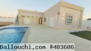 VILLA AVEC PISCINE À SIDI JMOUR DJERBA ZA - RÉF V682