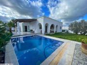AV villa meublé avec piscine à750m à hammamet sud