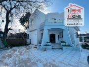 Villa Prestige à Louer à La Soukra
