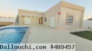 VILLA AVEC PISCINE À SIDI JMOUR DJERBA ZA - RÉF V682
