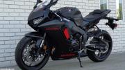 Honda CBR1000RR 2017 : une moto à prix réduit