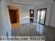Duplex s+3 avec chambre de service,jardin et piscine à La Soukra MDV0161