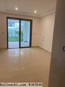 A vendre UN APPARTEMENT STUDIO S+1