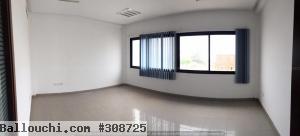 Bureau 100m² 4 pièces Les Berges du Lac 2