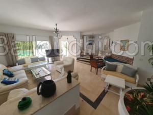 Villa ROMDHAN(Réf: L452)