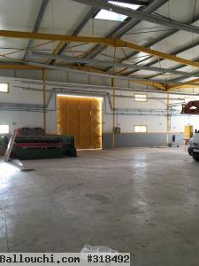 LOCAL INDUSTR 2600 M2 CLIMATISE
