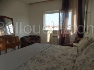 Appartement PARIS(Réf: L2427)