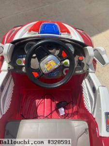 Voiture électrique pour enfants