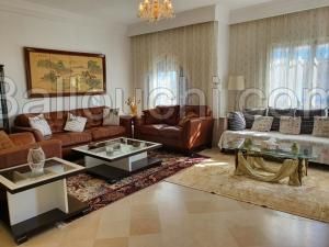 Appartement GAYA(Réf: L2199)