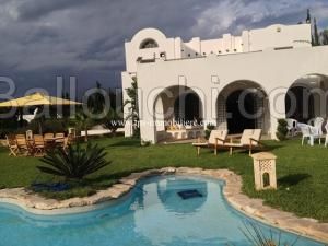 Villa KHOMSA(Réf: L742)