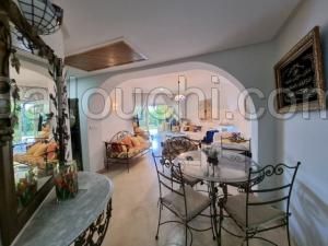 Appartement CLARINS(Réf: L2404)