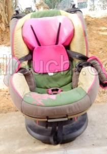 siège auto MAXI-COSI pour enfant
