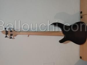 GUITARE BASSE DE MARQUE TANGLEWOOD NEUVE IMPORTÉE AVEC HOUSSE