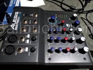Alesis MultiMix 4 USB FX