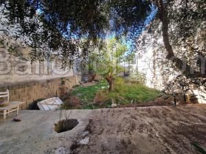 Maison JADO (Réf: V2474)