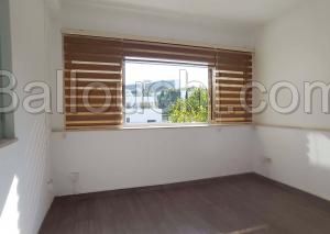 Appartement à usage de bureau