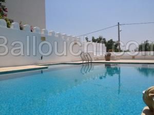 Villa ROSALI(Réf: L1027)