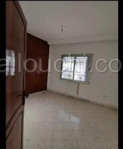 Etage de villa lumineux Cite el ghazela