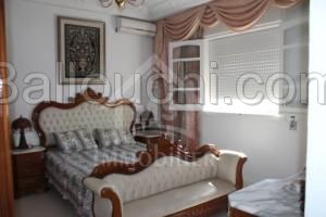 à vendre un étage de VILLA S+4 à NABEUL 51333131