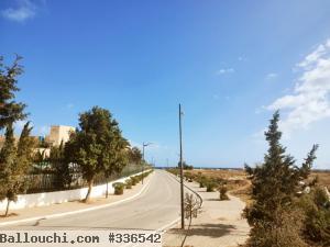 Terrain constructible en face la plage à hammamet sud