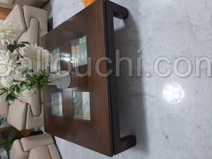 Meubles en bois noble