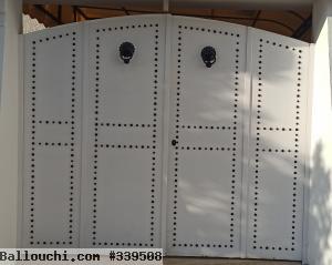 Porte en fer forgé