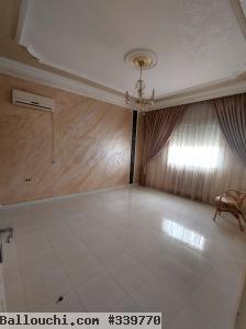 Avendre un grande villa avec 3 appartement équipé a sahloul 3 sousse